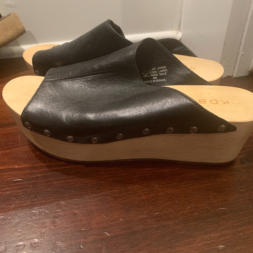 KDB Black leather platform clog